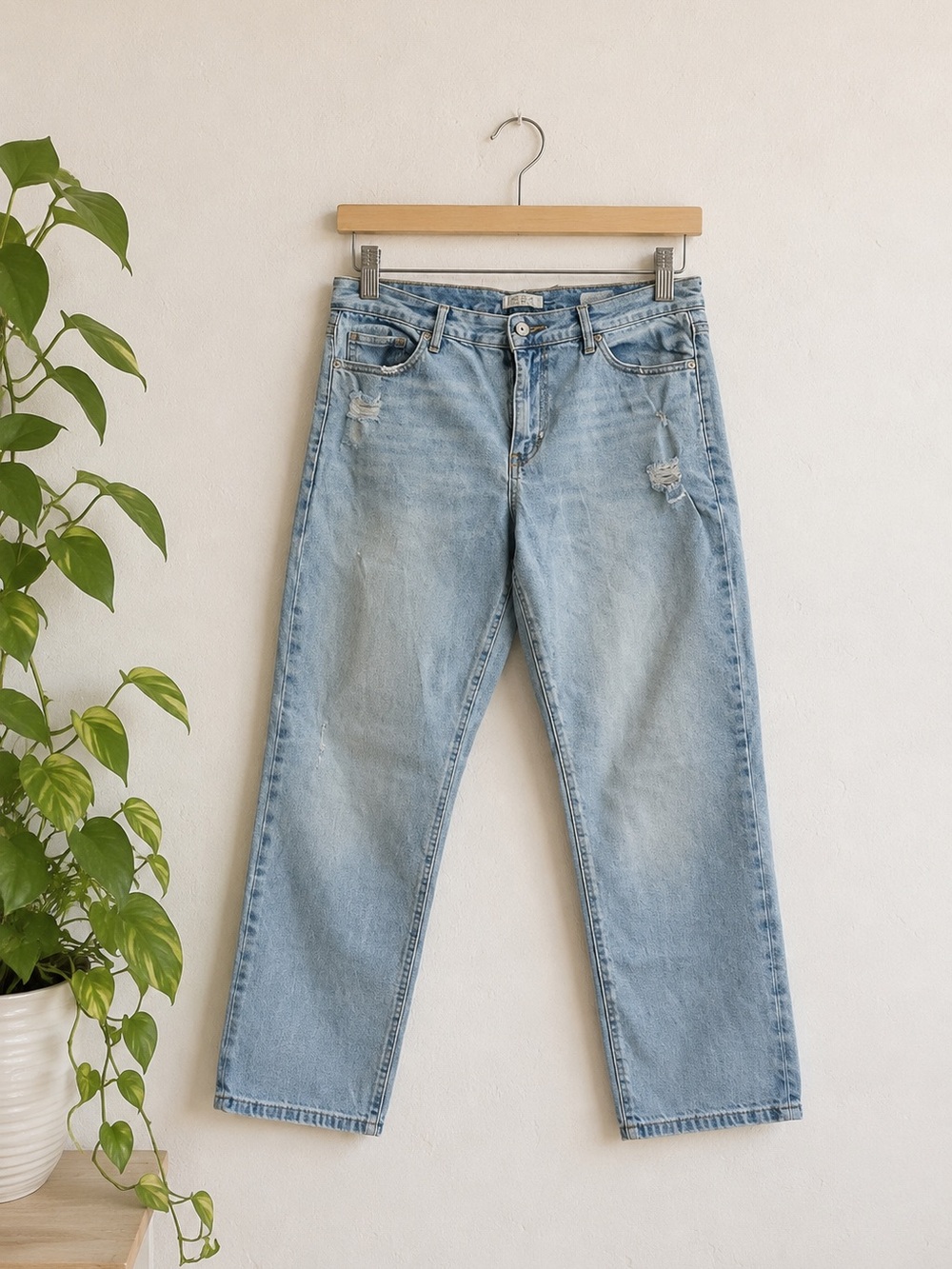 Sofia Jeans by Sofia Vergara Boyfriend Jeans Sz‎ 18 Distressed Cropped High Rise